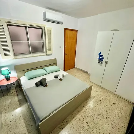 Comfortable Paceville! *